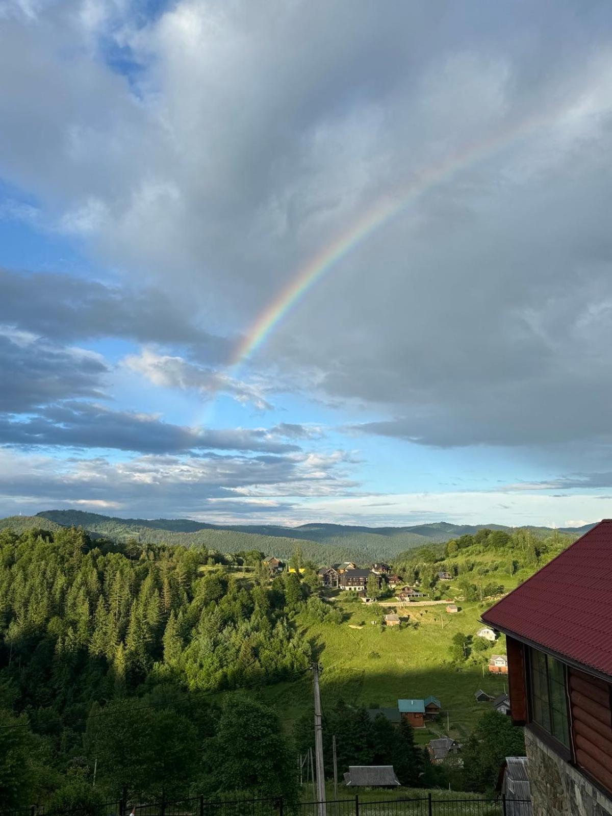 Карпатский Рай Jaremče Esterno foto